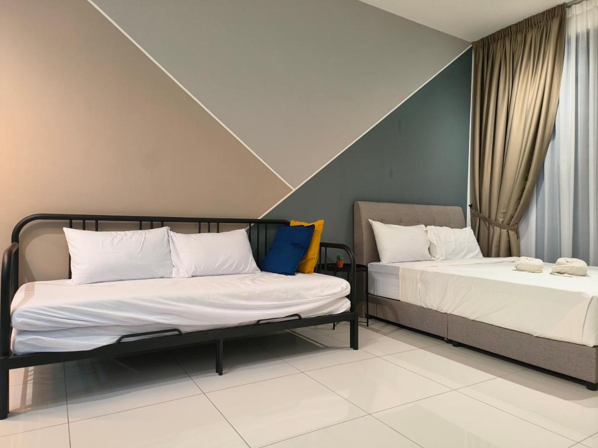 2Br Luxury Rooftop Swimming Pook Homestay@Georgetown@10Pax - 无敌美景两房民宿 Экстерьер фото