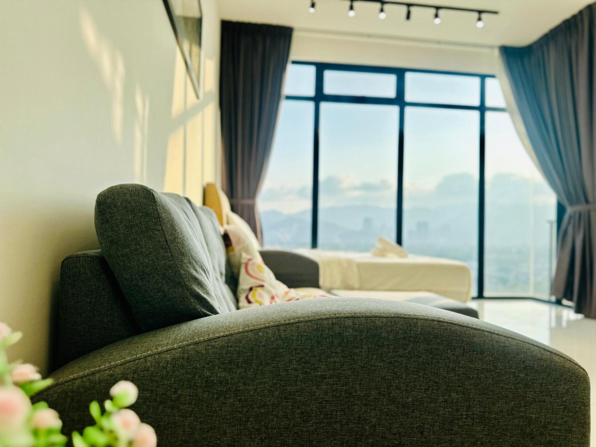 2Br Luxury Rooftop Swimming Pook Homestay@Georgetown@10Pax - 无敌美景两房民宿 Экстерьер фото
